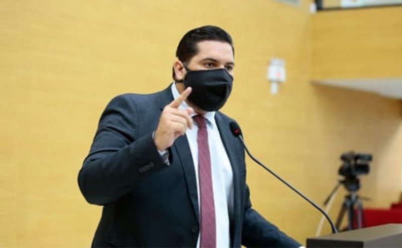 Piora estado de saúde de Jean Oliveira, avião dá meia volta e retorna a PVH