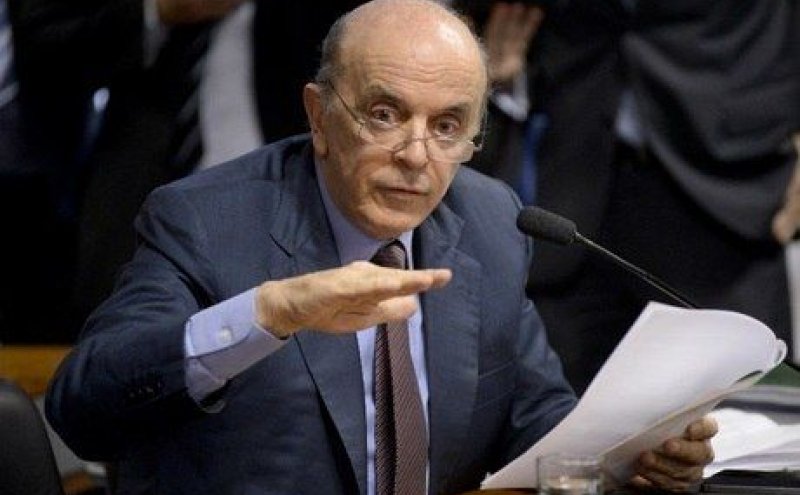 Lava Jato denuncia José Serra por lavagem de dinheiro