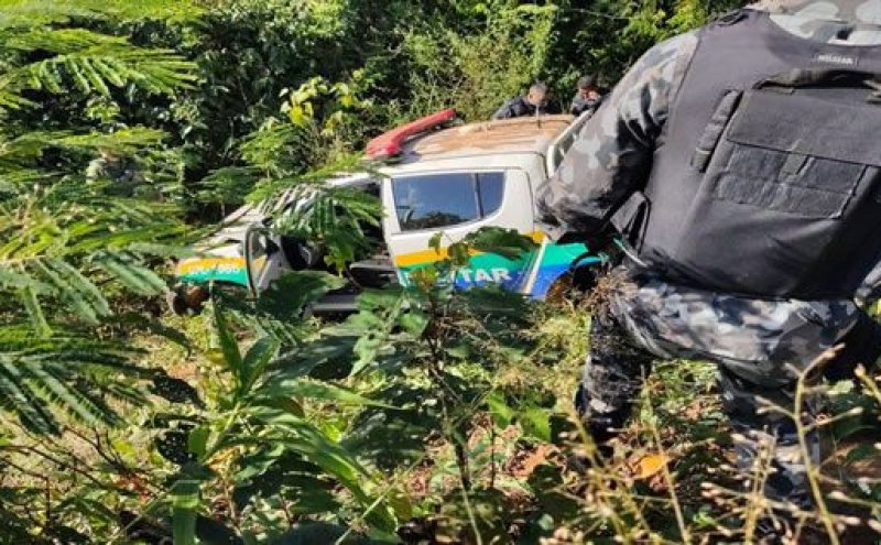 Rondônia: Policiais ficam feridos após acidente com viatura na BR-364