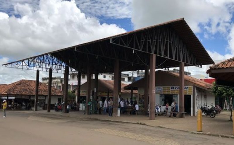 Ponto de parada dos 3 Coqueiros em Ouro Preto do Oeste é interditada pela Agero