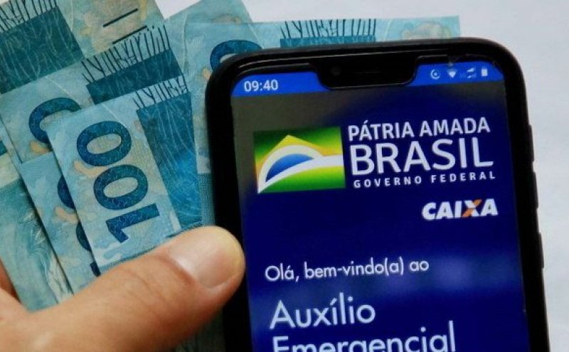 Mais 400 mil nascidos em abril podem sacar 1ª parcela do auxílio
