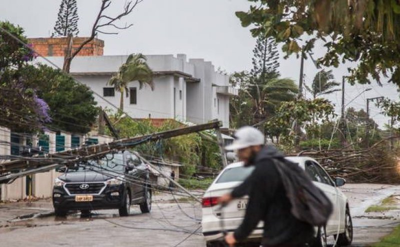 Sobe para 10 o número de mortos após ciclone bomba na região sul