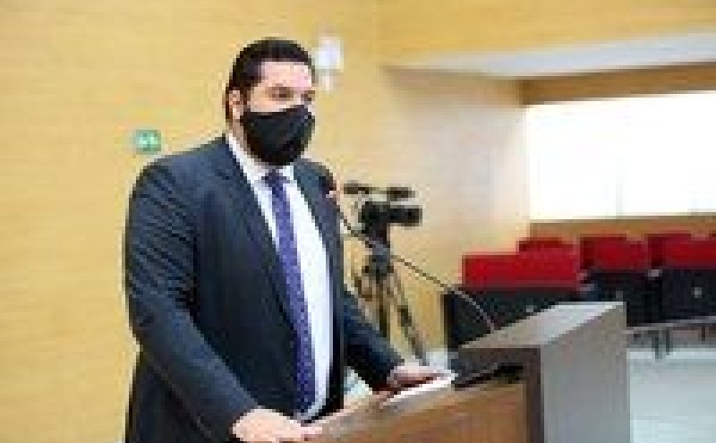 Família do deputado Jean Oliveira emite nota de agradecimento pela corrente de fé por sua saúde