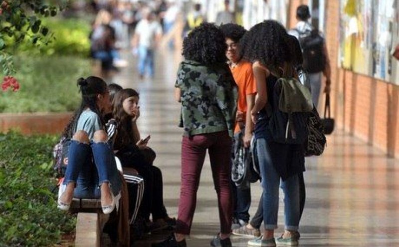 MEC anuncia internet gratuita para instituições de ensino federais